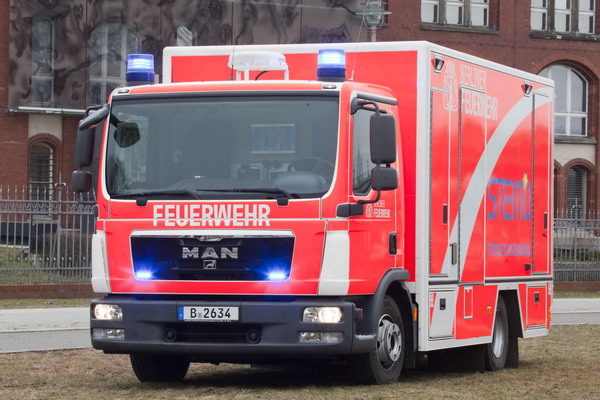 Einsatzfahrzeug zur Versorgung von Menschen mit einem Schlaganfall