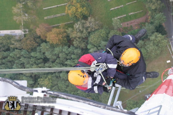 Retten aus großer Höhe – hier ca. 180m