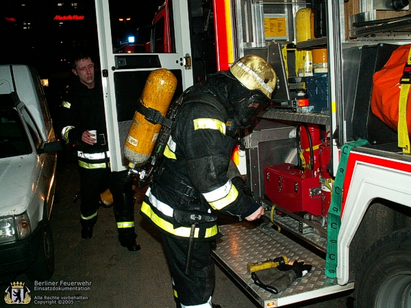 Feuerwehrmann nach dem Einsatz