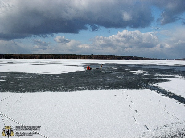 Bergung des Eisseglers