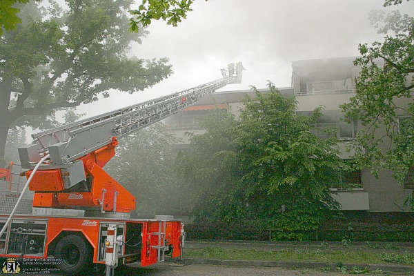 Brandbekämpfung über DLK