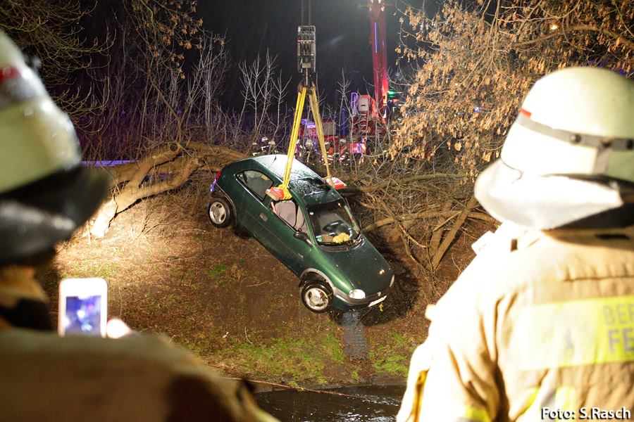 Pkw wird geborgen