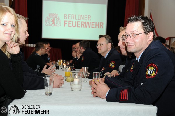 Vergabe des Feuerwehr- und Katastrophenschutz-ehrenzeichens