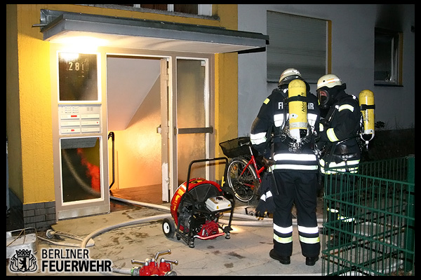 Einsatzkräfte an der Einsatzstelle