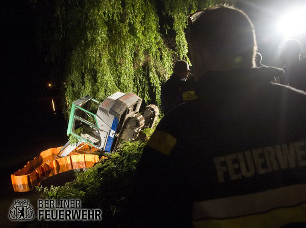 Ölsperre wird eingebracht