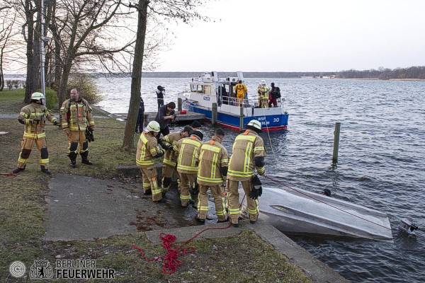 Bergung des Rettungsbootes