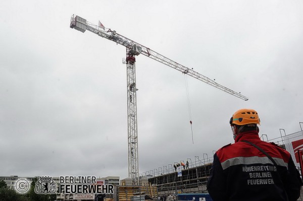 Kran auf Baustelle