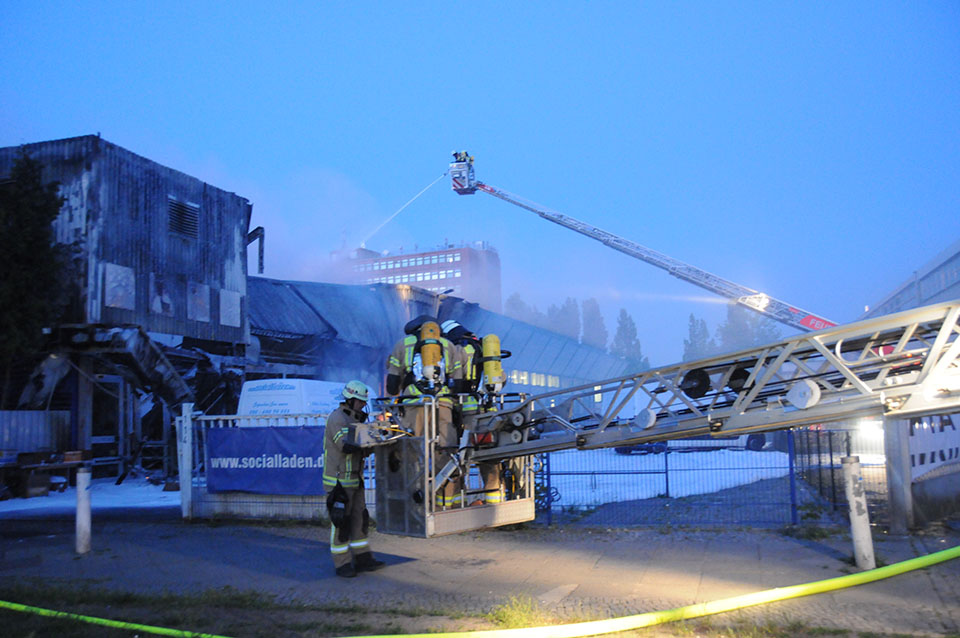 Brandbekämpfung über DLK