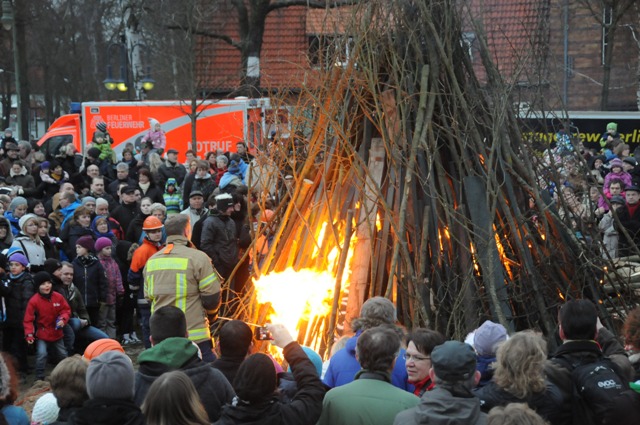 Das Feuer tut sich schwer