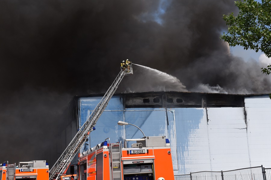 Brandbekämpfung über DLK