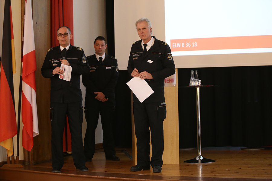 Dr. Stefan Poloczek, Brandoberrat Thomas Kirstein, Branddirektor Matthias Pruß