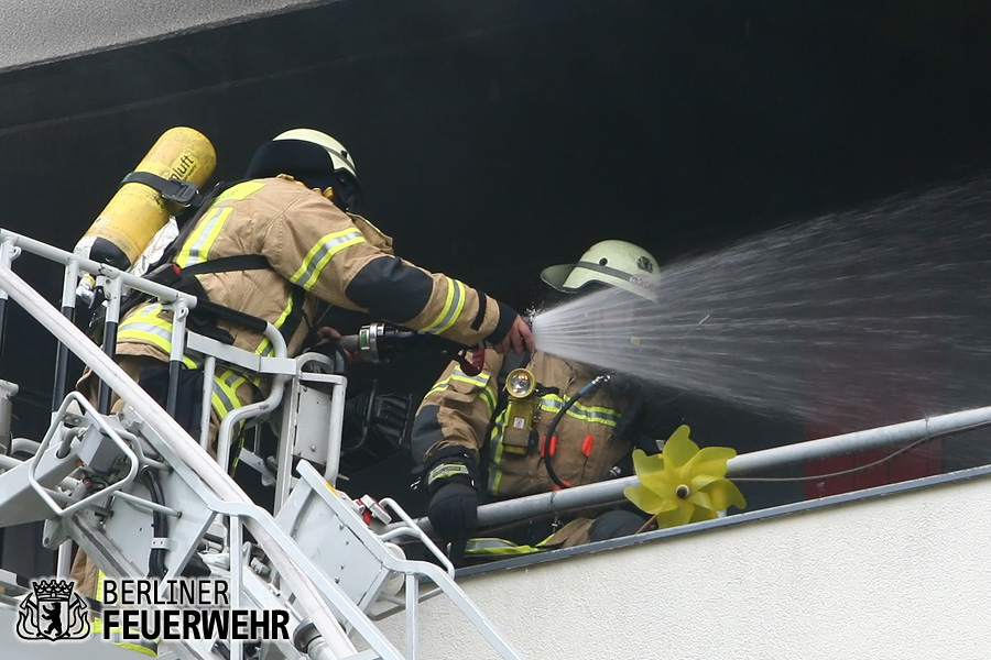 Brandbekämpfung über DLK