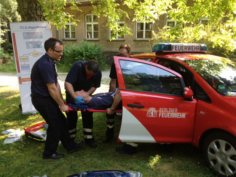 Schnelle Rettung aus dem PKW