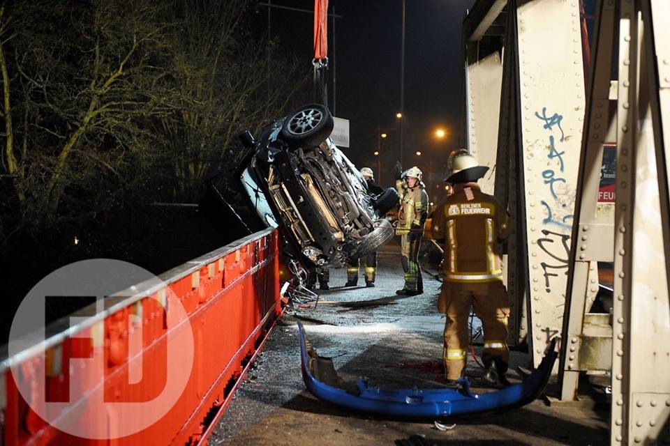 Bergung des Unfallfahrzeuges