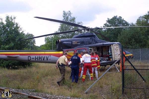 Transport der verletzten Person zum ITH