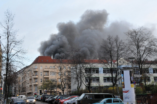 Feuer weit sichtbar