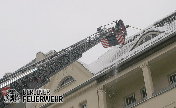 Beseitigung von gefährlichem Eis und Schnee