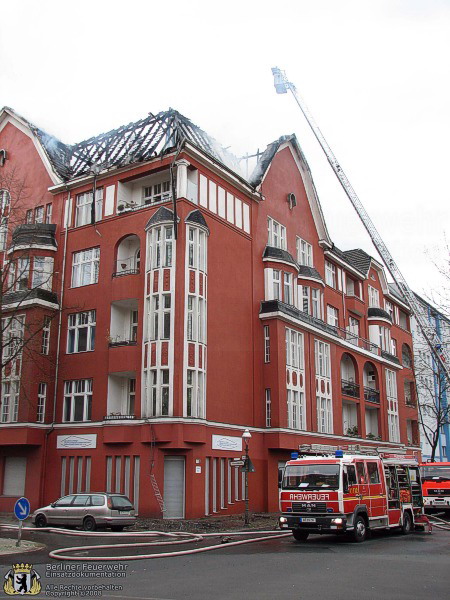 Brandhaus mit LHF