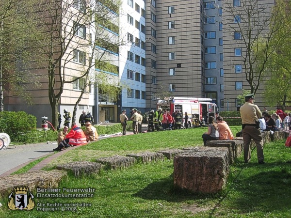 Vor dem Brandhaus