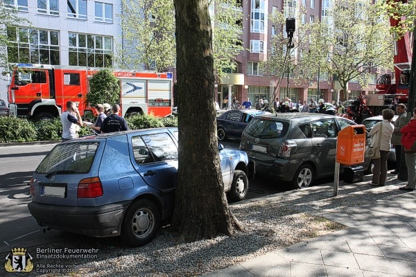 Schaden an parkenden Autos