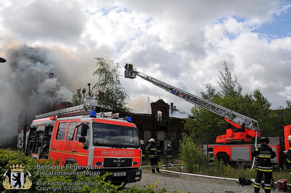 Brandbekämpfung über DLK