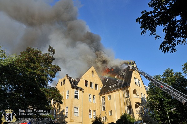 Brandbekämpfung über DLK