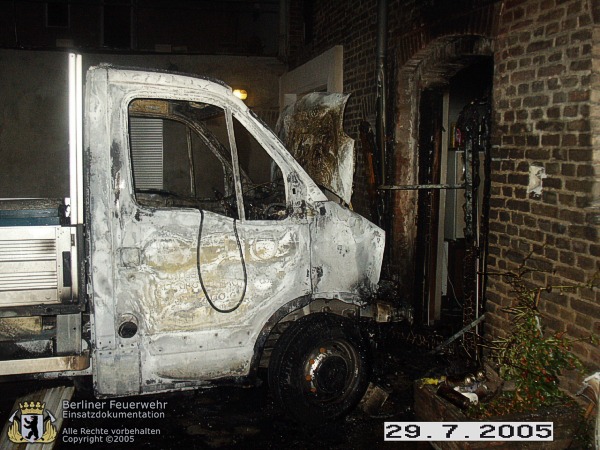 Brandschaden am Kleinlaster