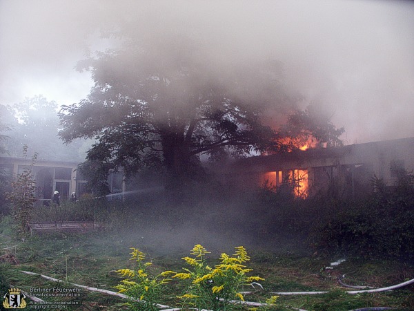 Brandausbreitung an der Gebäuderückseite