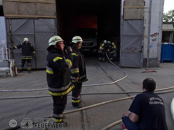 Eingang der Lagerhalle