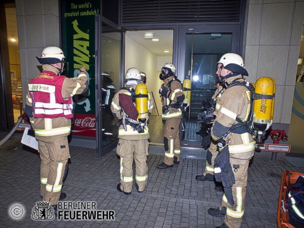 Einsatzkräfte an der Einsatzstelle