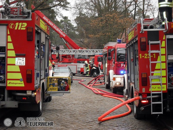 Fahrzeuge an der Einsatzstelle