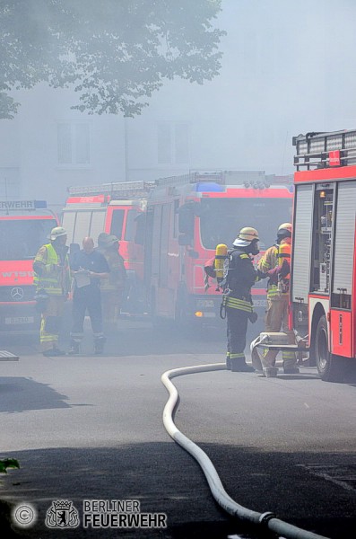 Fahrzeuge an der Einsatzstelle