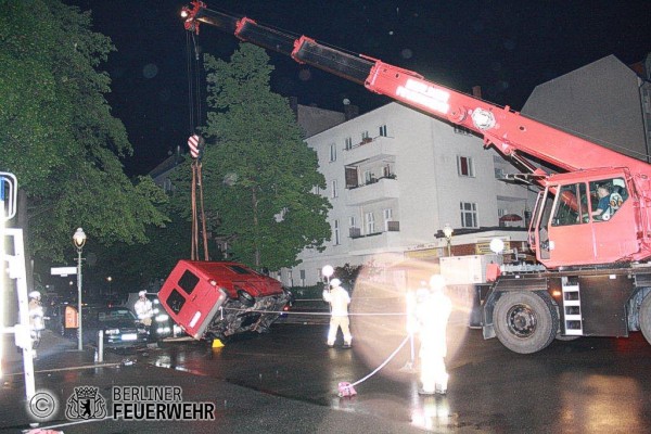 Bergungsarbeiten an der Unfallstelle