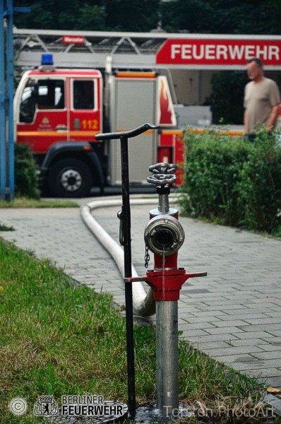 Löschfahrzeug an der Einsatzstelle