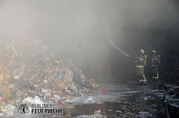 A-Trupp im Löschangriff