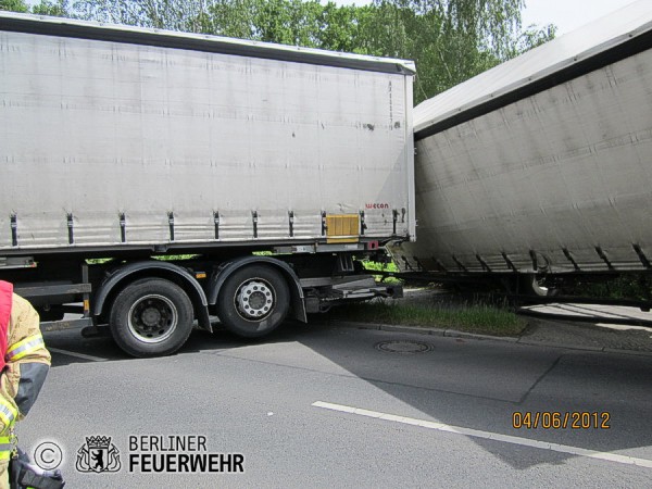 Umgestürtzter Anhänger