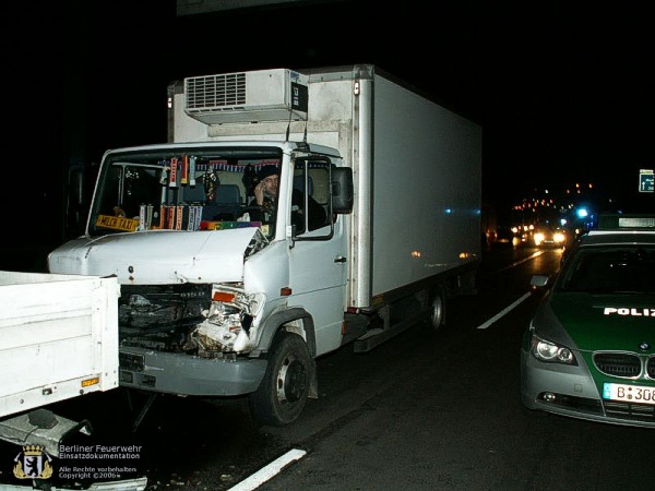 Lkw mit Frontschaden