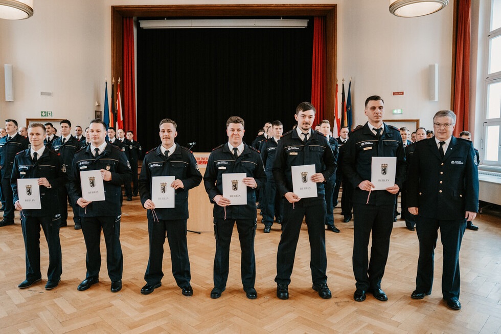 Feierliche Ernennungen und Beförderungen bei der Berliner Feuerwehr März 2026