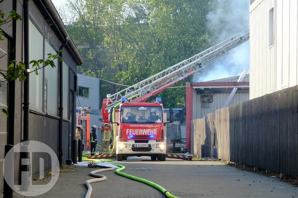 DLK an der Einsatzstelle