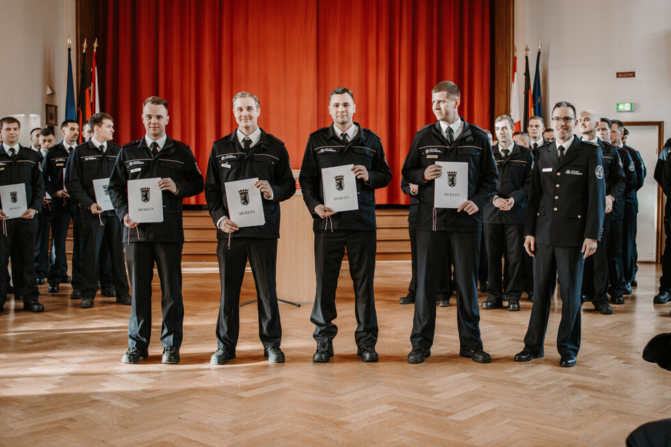 Ernennungen & Beförderungen Dezember 2025