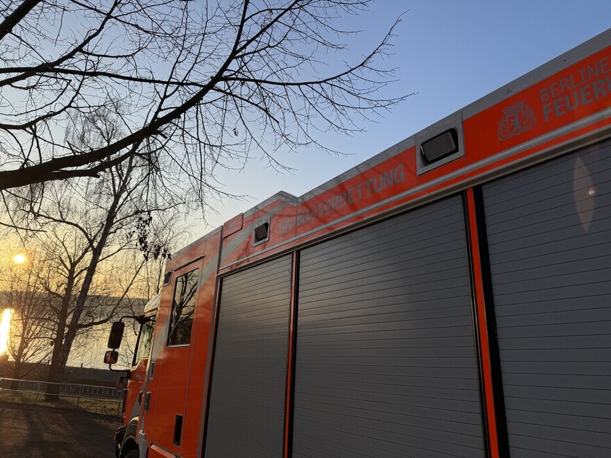 GW Wasserrettung an der Einsatzstelle