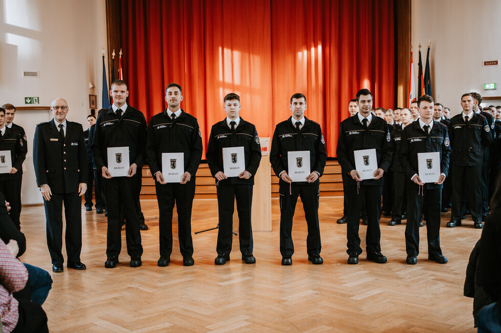 Ernennungen & Beförderungen Dezember 2025