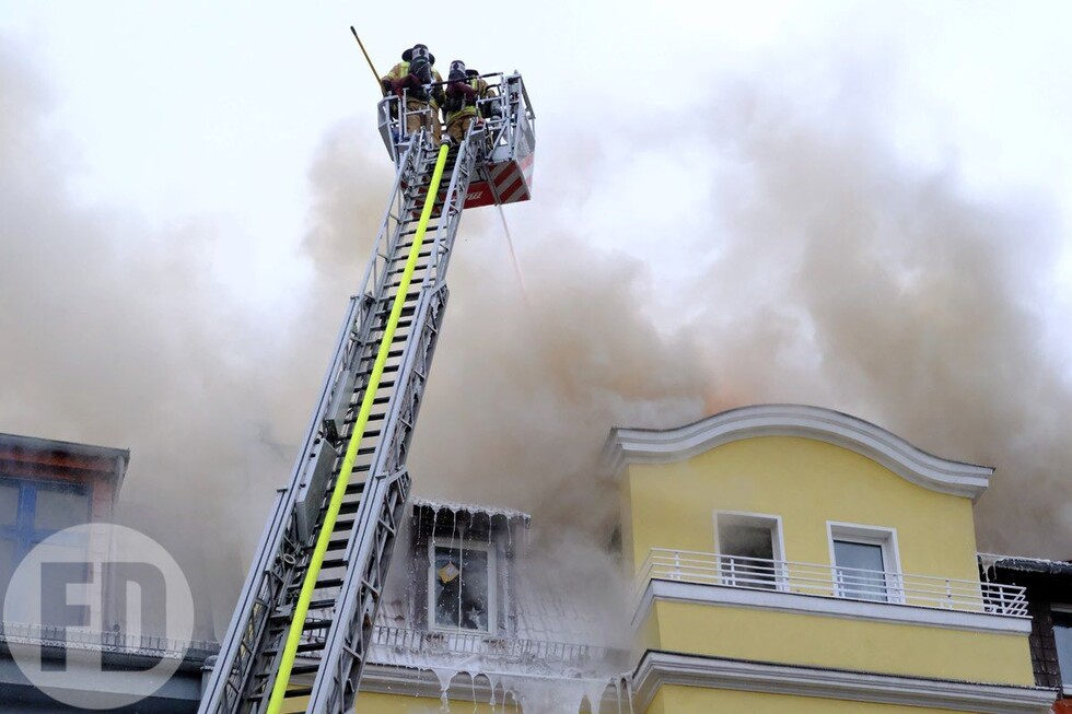 Brandbekämpfung über DLK