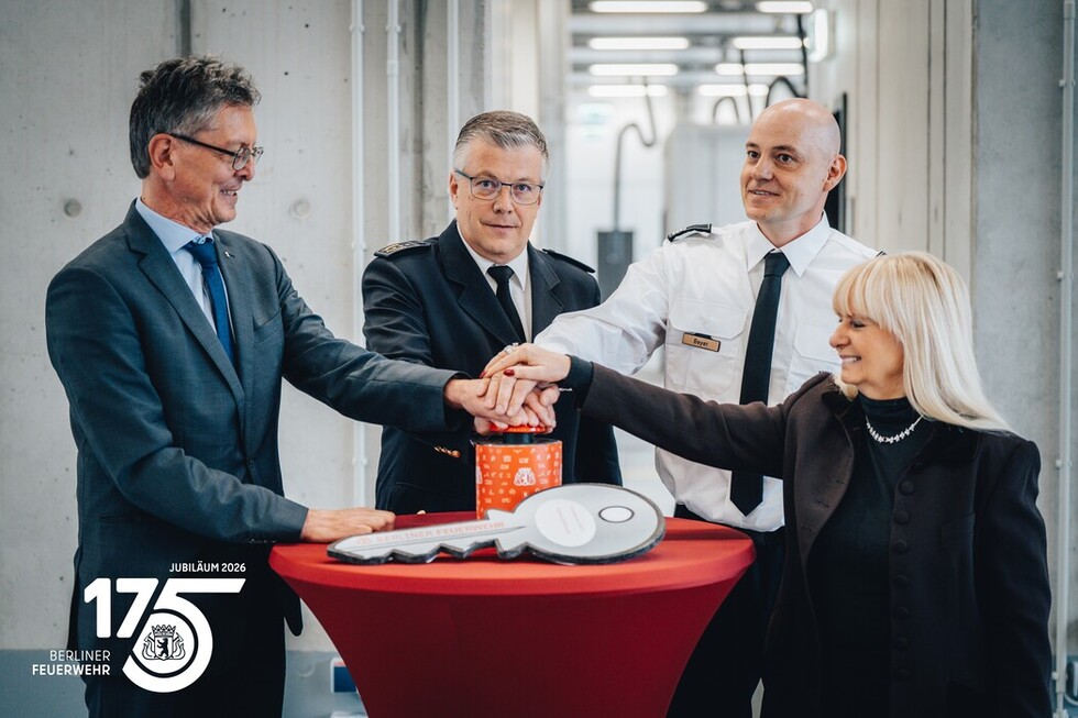 Neubau der Feuerwache Hohenschönhausen feierlich eingeweiht