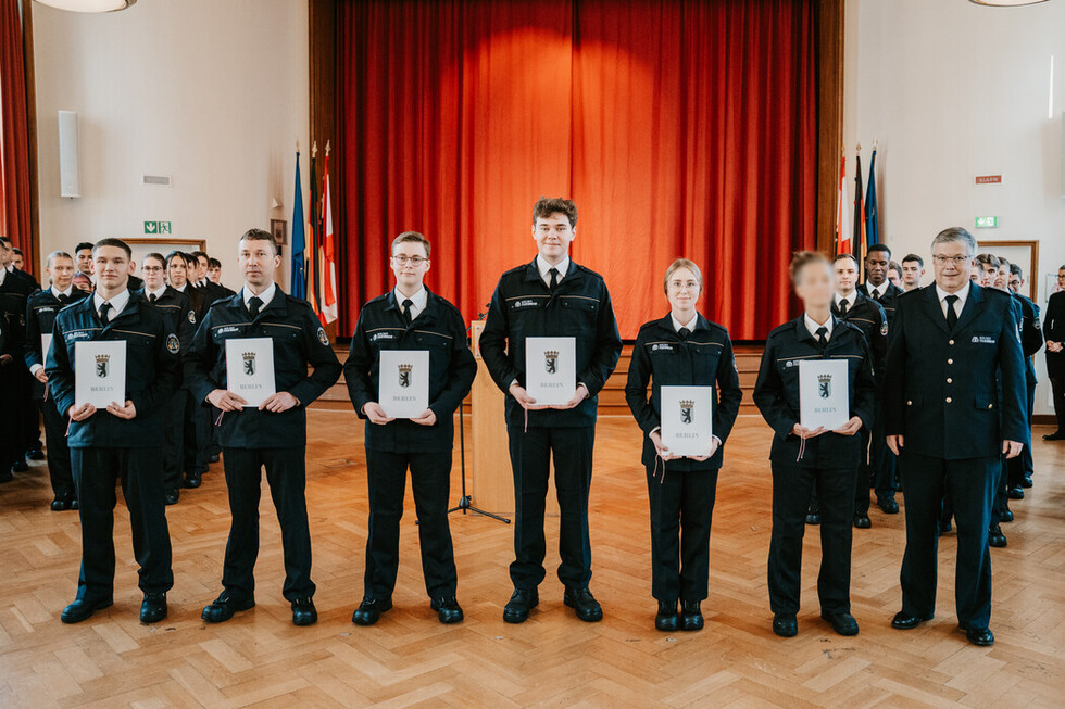 Ernennungen und Beförderungen Oktober 2025