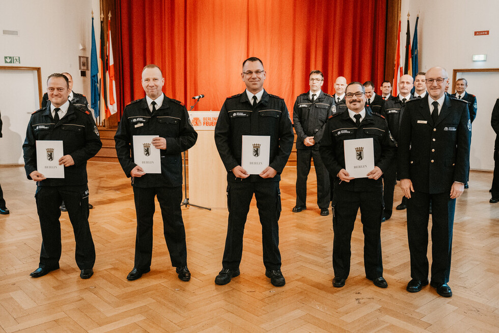 Ernennungen und Beförderungen Oktober 2025