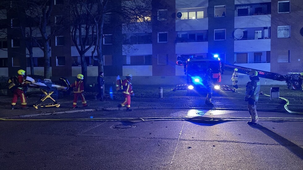 Rettungsdienst auf dem Weg zur Einsatzstelle