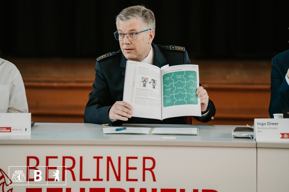 Bundesweites Netzwerktreffen der Extremismusbeauftragten bei der Berliner Feuerwehr