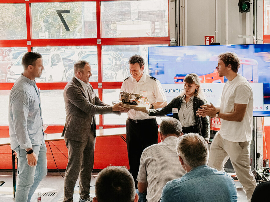 Baufachtreffen, Bild in Fahrzeughalle