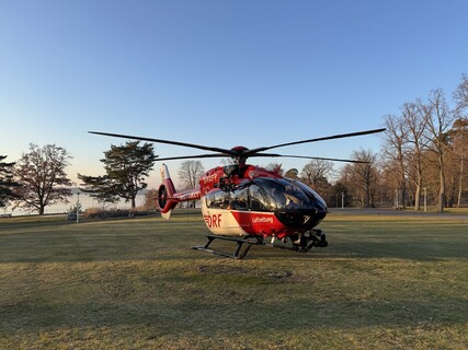 Rettungshubschrauber mit Winde